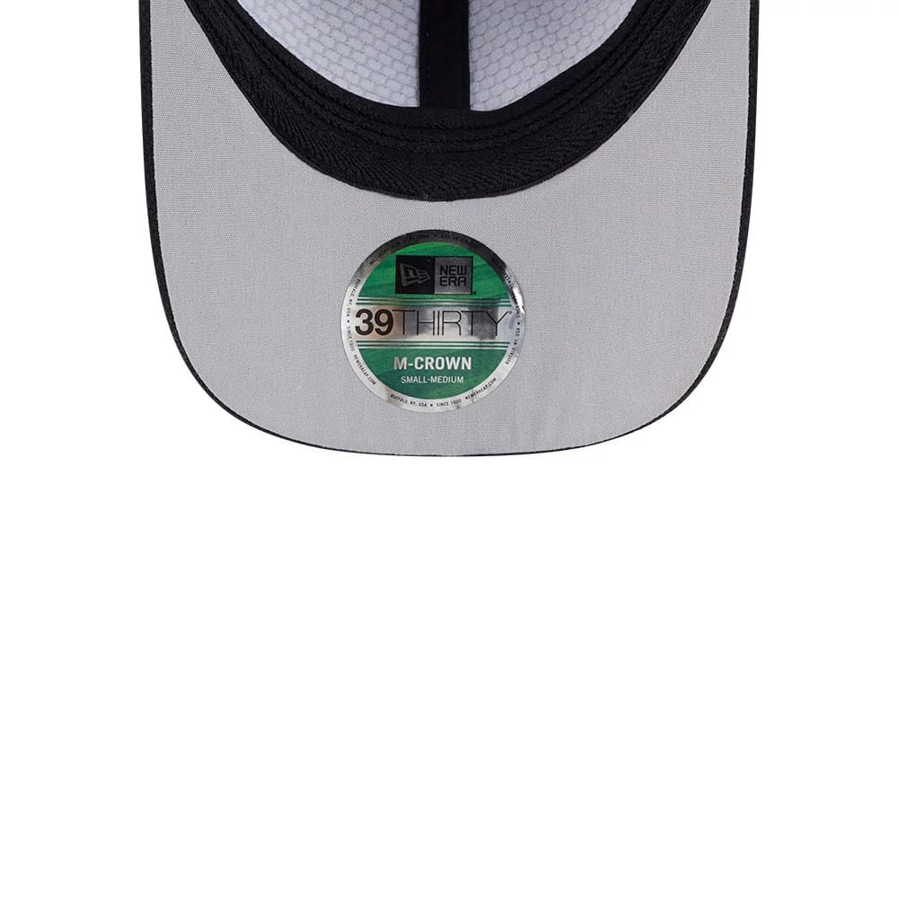 Pictured is this New Era Golf Rubber Patch 39THIRTY M-Crown Stretch Fit cap in black. 2