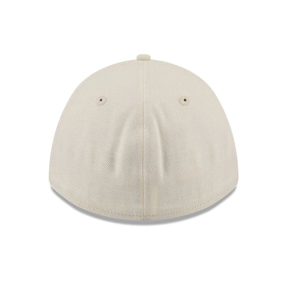 Pictured is this New Era Flag 39THIRTY M-Crown Stretch Fit cap in light beige. 6