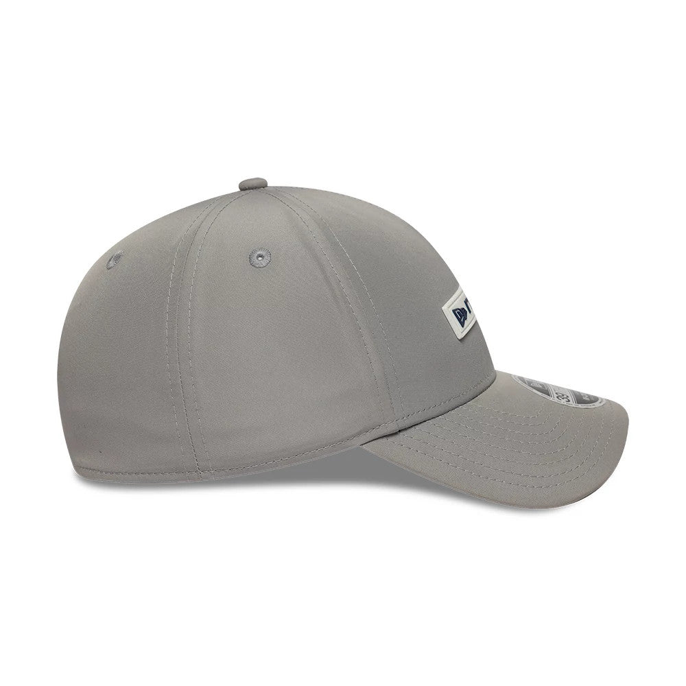 Pictured is this New Era Rubber Patch 39THIRTY M-Crown A-Frame Stretch Fit cap in grey. 6