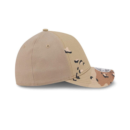 Pictured is this New Era 6 Day Camo 39THIRTY M-Crown A-Frame Stretch Fit cap in 6 day camo. 6