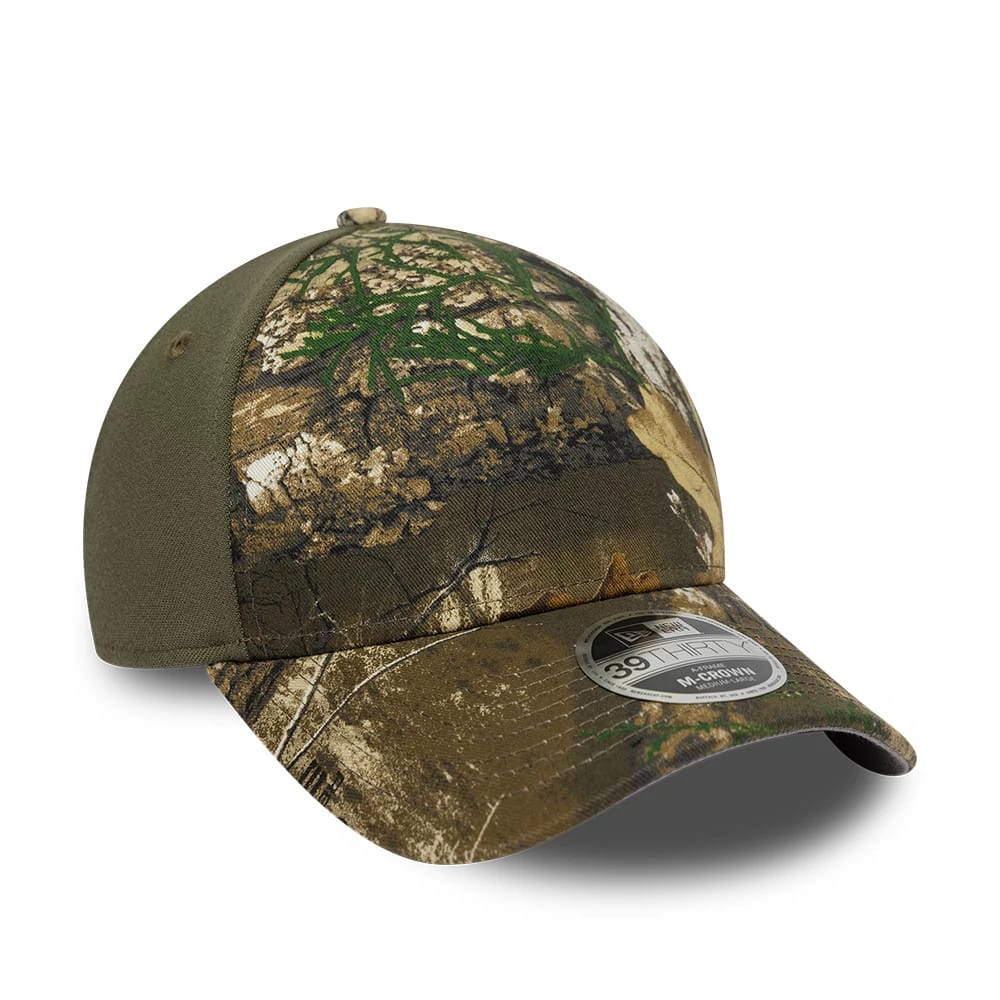 Pictured is this New Era Realtree Edge Camo 39THIRTY M-Crown A-Frame Stretch Fit cap in Realtree Edge camo. 4