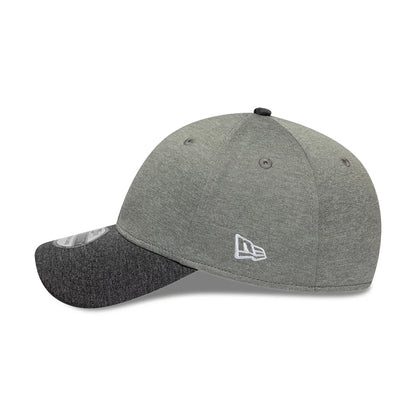 Pictured is this New Era 2 Tone 39SEVENTY Stretch Fit cap in grey. 4