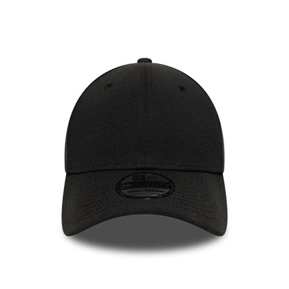 Pictured is this New Era Mono 39SEVENTY Stretch Fit cap in black. 3