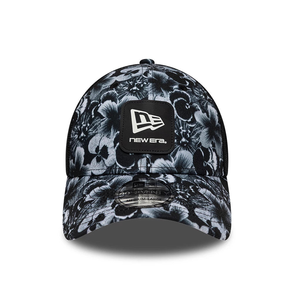 Pictured is this New Era Floral 39SEVENTY Stretch Fit cap in black. 3