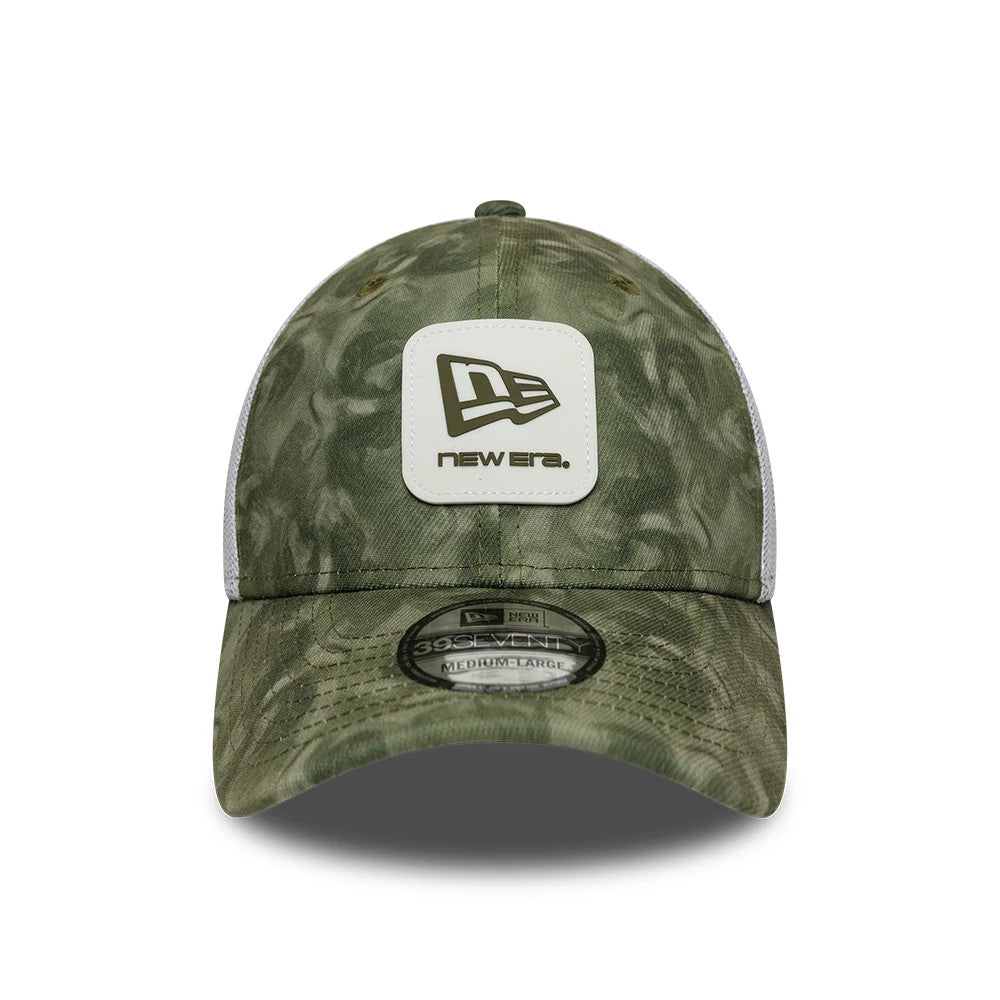 Pictured is this New Era Floral 39SEVENTY Stretch Fit cap in green. 3