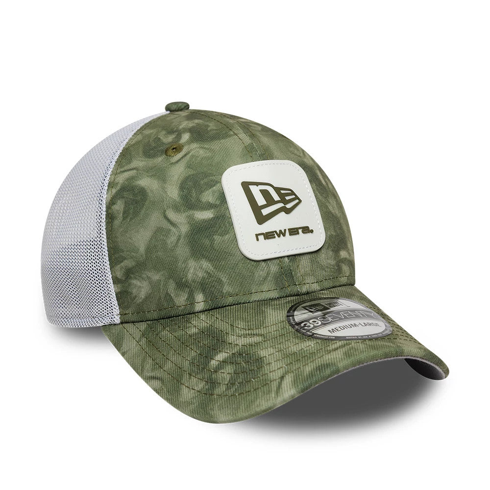 Pictured is this New Era Floral 39SEVENTY Stretch Fit cap in green. 4
