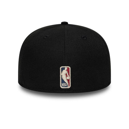 Pictured is this NBA Hardwood Classic Vancouver Grizzlies 59FIFTY Fitted cap in black. 5
