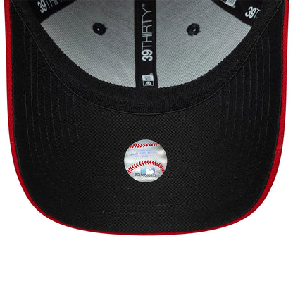 Atlanta Braves MLB Classic Navy New Era 39THIRTY Stretch Fit Cap, inside view showing the grey sweatband and black taping with the 39THIRTY logo, and a prominent round holographic sticker on the black undervisor.