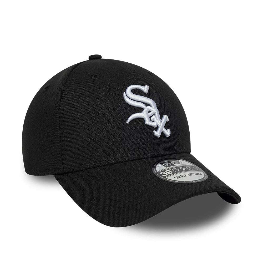 Pictured is this MLB Classic Chicago White Sox 39THIRTY Stretch Fit cap in black. 3
