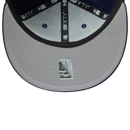 Pictured is this NHL Basic Toronto Maple Leafs 59FIFTY Fitted cap in navy. 2