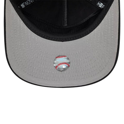 Pictured is this MLB Championship San Francisco Giants 19TWENTY cap in black. 2