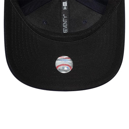 Pictured is this MLB Player Replica Boston Red Sox 9SEVENTY Stretch Snap cap in navy. 5