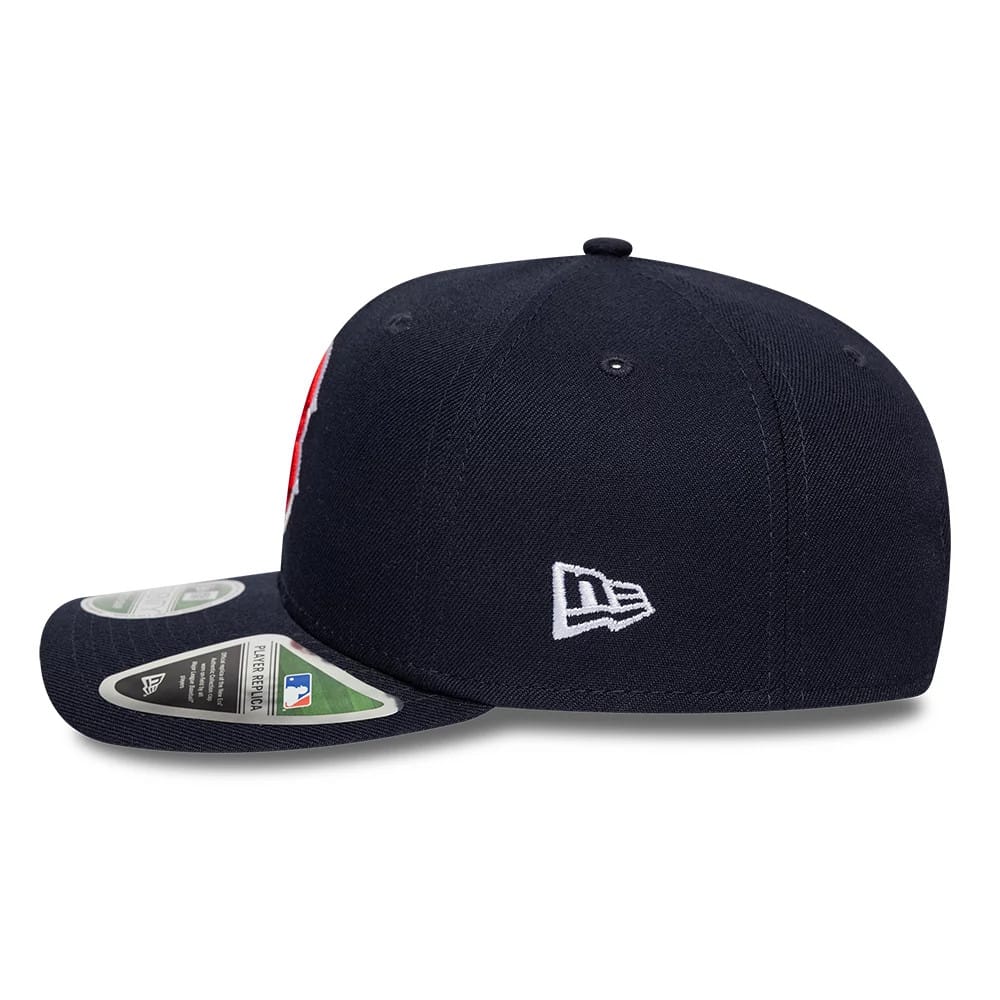 Pictured is this MLB Player Replica Boston Red Sox 9SEVENTY Stretch Snap cap in navy. 7