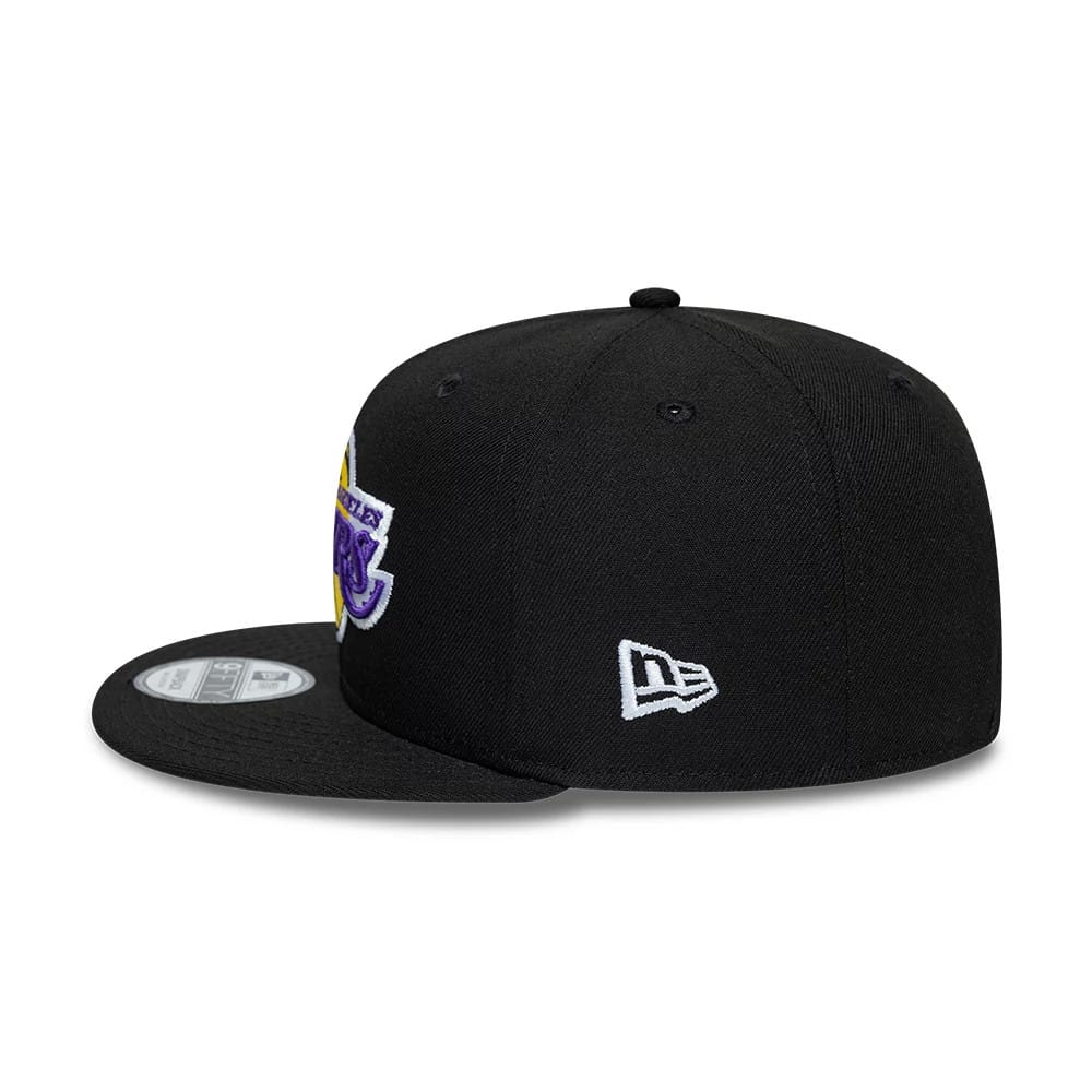 Pictured is this NBA Core LA Lakers 9FIFTY Snapback cap in black. 5