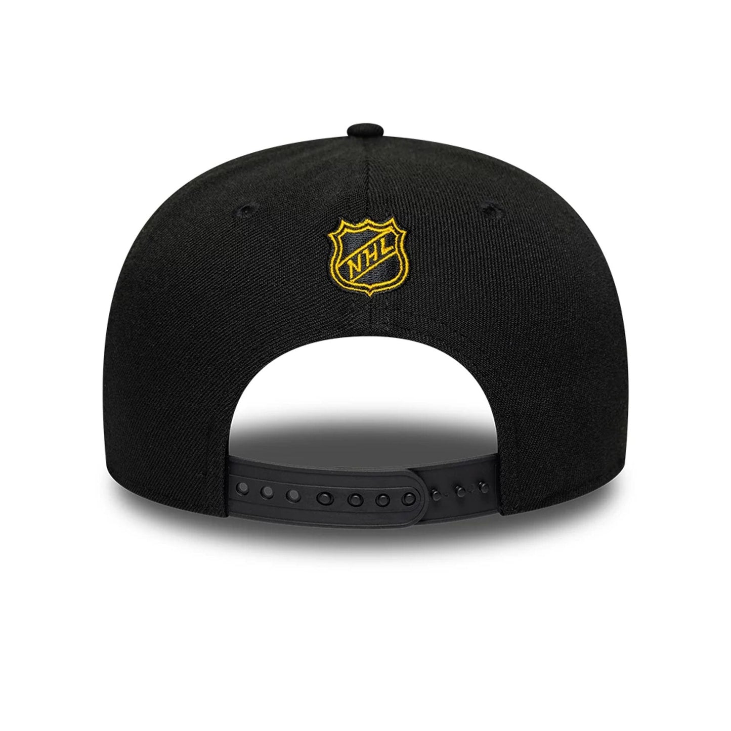 Pictured is this NHL Team Boston Bruins 9SEVENTY Stretch Snap cap in black. 5