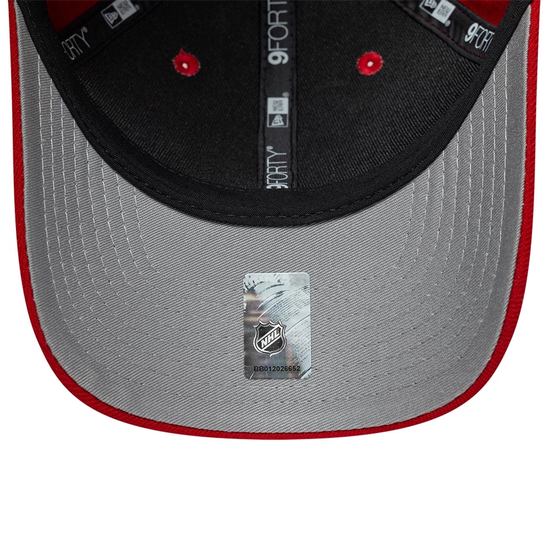 Pictured is this NHL Team Florida Panthers 9FORTY M-Crown cap in red. 2