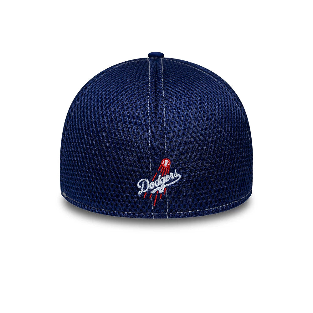 Pictured is this MLB Neo LA Dodgers 39THIRTY Stretch Fit cap in dark blue. 4