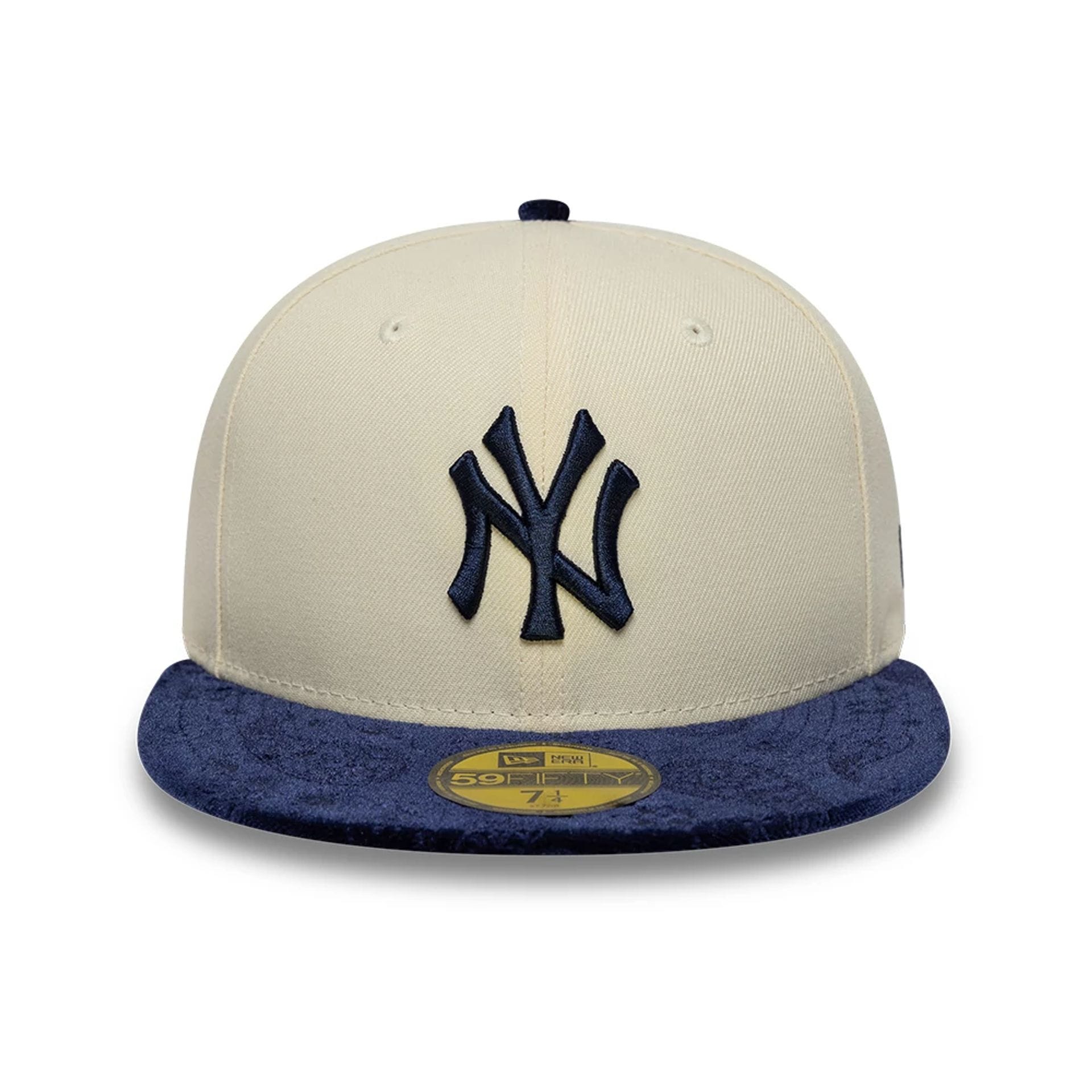 Pictured is this MLB Paisley Visor New York Yankees 59FIFTY Fitted cap in Cream. 3