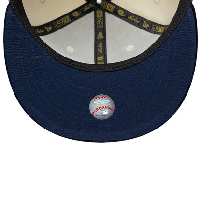 Pictured is this MLB Paisley Visor New York Yankees 59FIFTY Fitted cap in Cream. 3