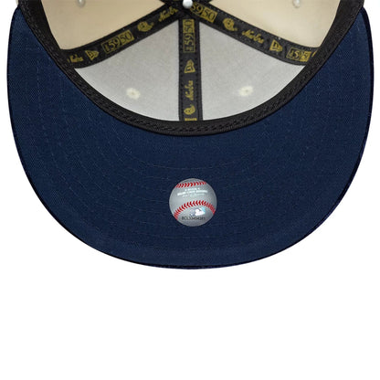 Pictured is this MLB Paisley Visor New York Yankees 59FIFTY Fitted cap in Cream. 3