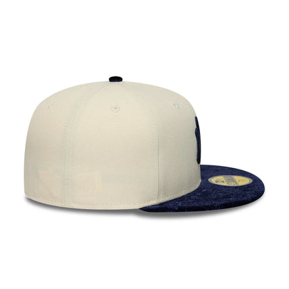 Pictured is this MLB Paisley Visor New York Yankees 59FIFTY Fitted cap in Cream. 7