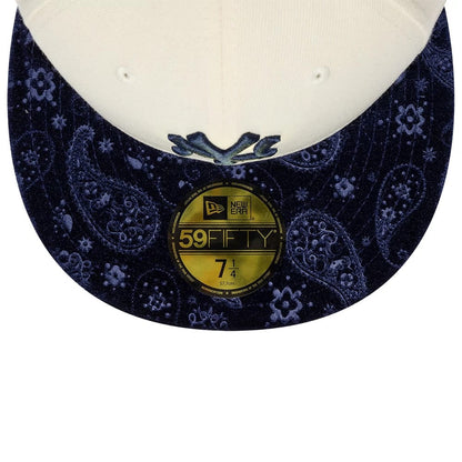 Pictured is this MLB Paisley Visor New York Yankees 59FIFTY Fitted cap in Cream. 2