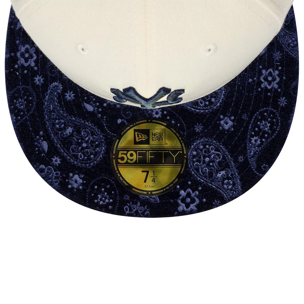 Pictured is this MLB Paisley Visor New York Yankees 59FIFTY Fitted cap in Cream. 2