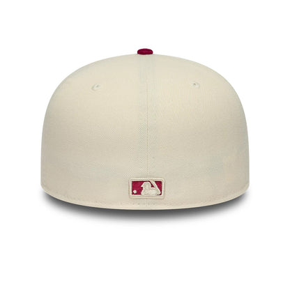 Pictured is this MLB Paisley Visor LA Dodgers 59FIFTY Fitted cap in Cream. 6