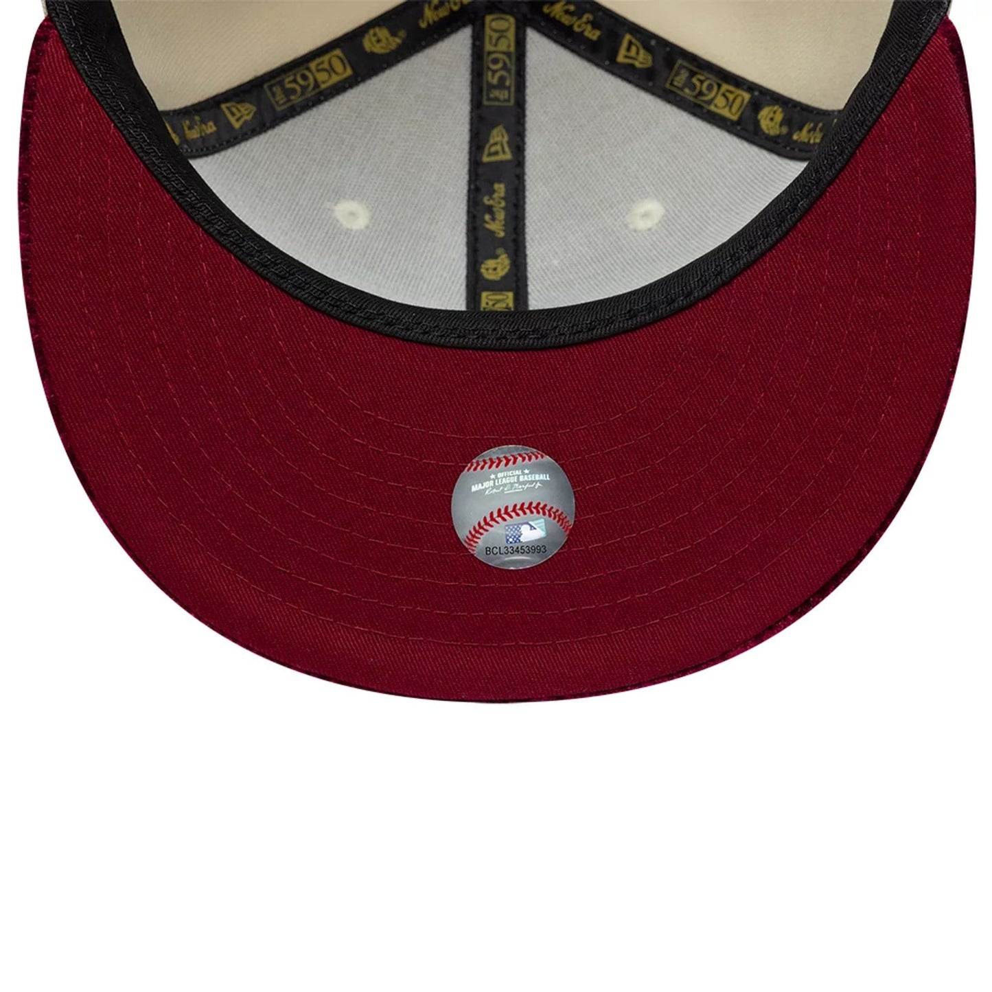 Pictured is this MLB Paisley Visor LA Dodgers 59FIFTY Fitted cap in Cream. 3