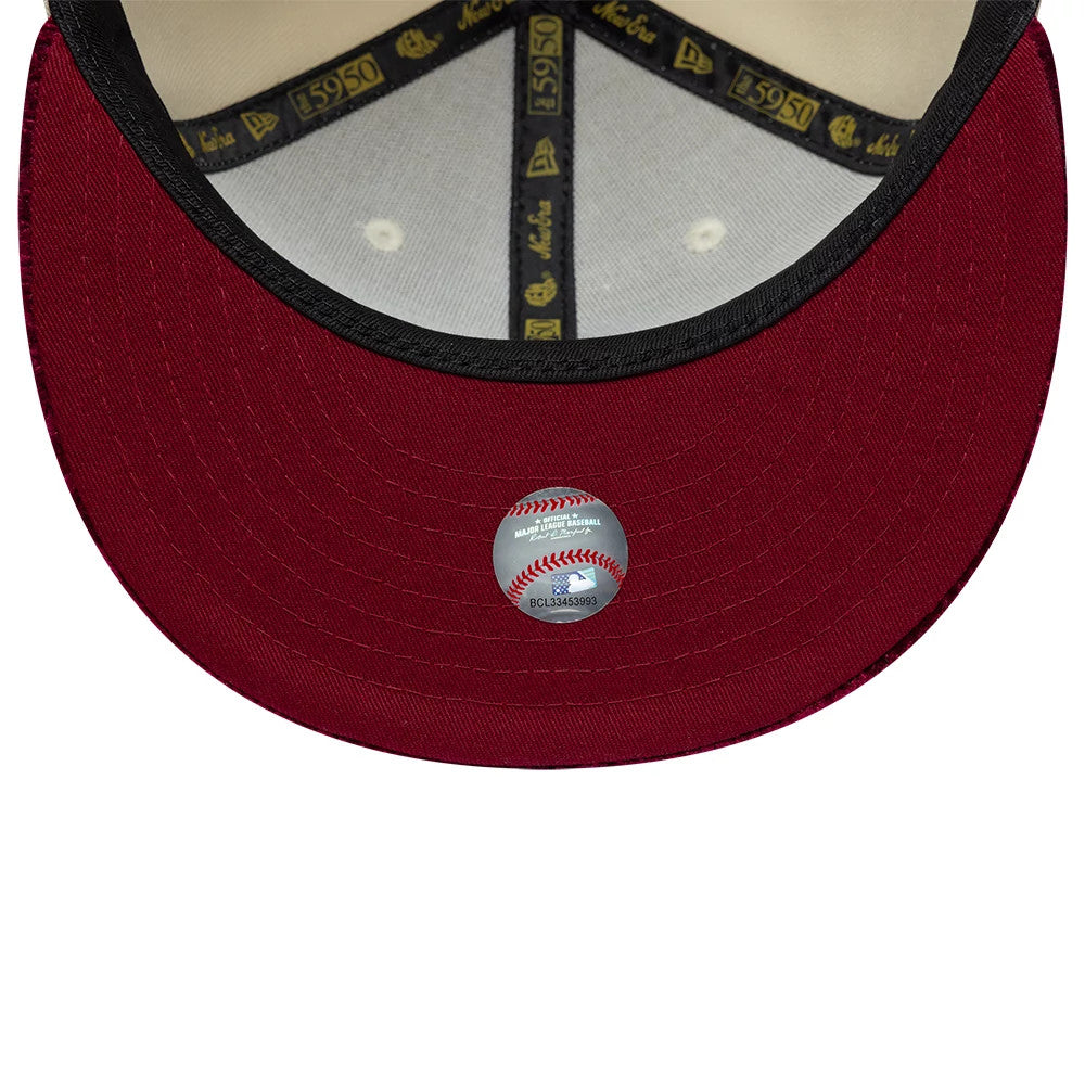 Pictured is this MLB Paisley Visor LA Dodgers 59FIFTY Fitted cap in Cream. 3