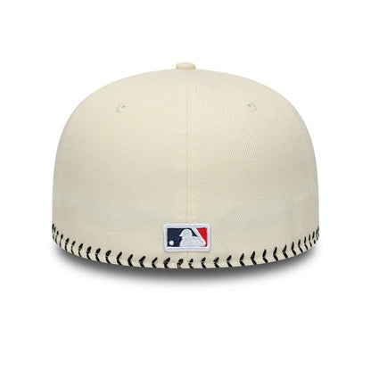 Pictured is this MLB Baseball Stitch Chicago White Sox Retro Crown 59FIFTY Fitted cap in Cream. 4