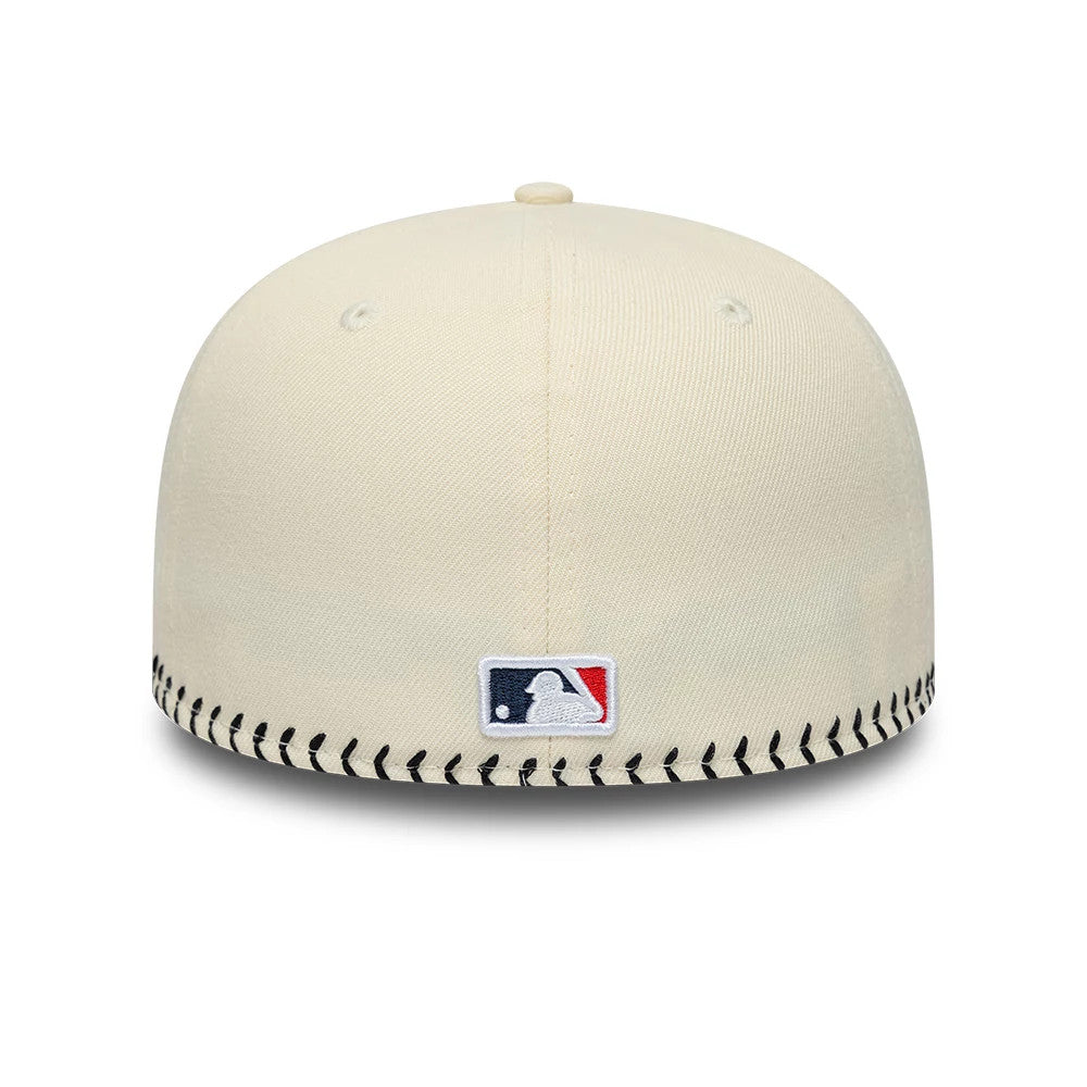 Pictured is this MLB Baseball Stitch Chicago White Sox Retro Crown 59FIFTY Fitted cap in Cream. 4
