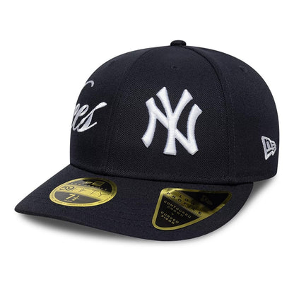 Pictured is this MLB Side Script New York Yankees Low Profile 59FIFTY Fitted cap in navy. 4