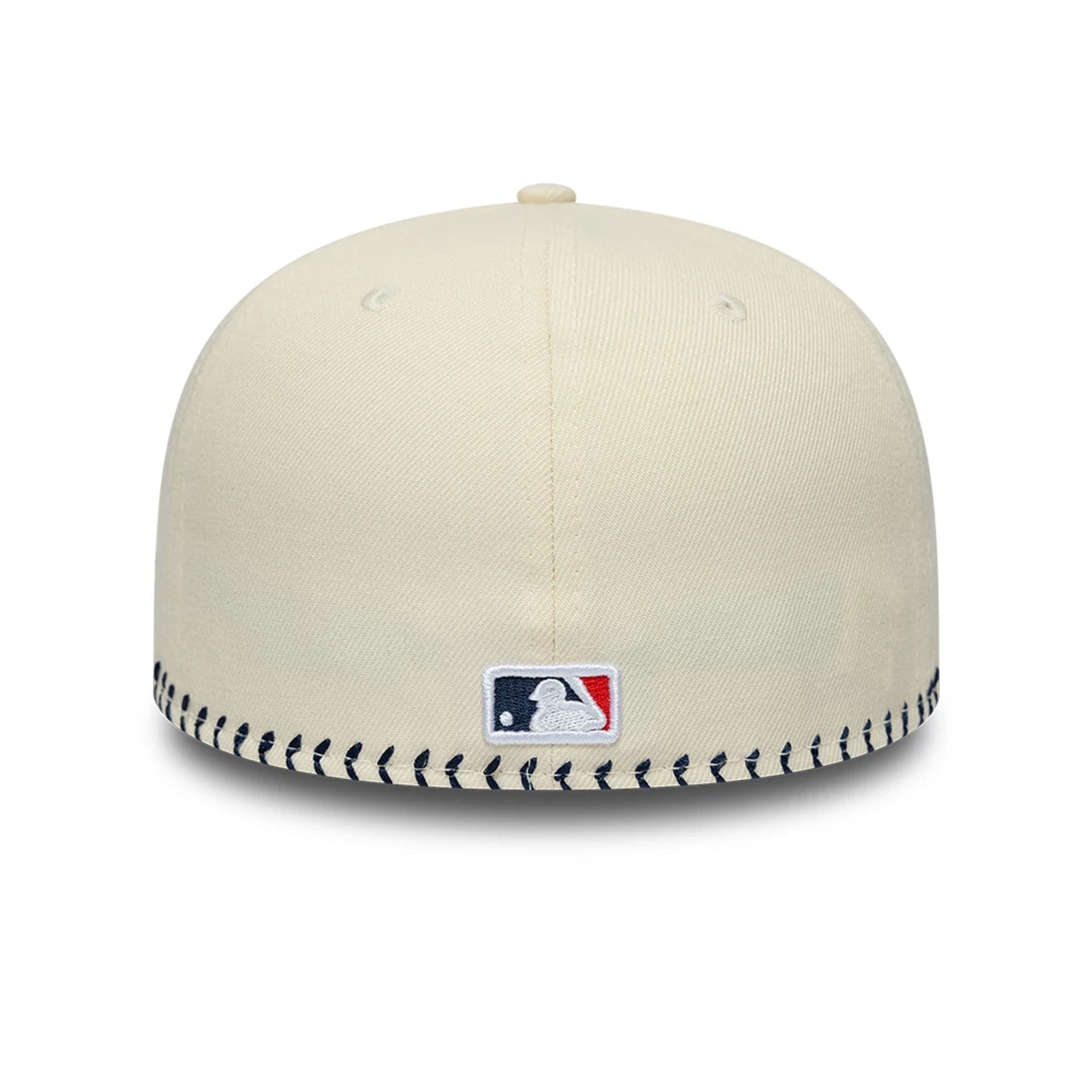 Pictured is this MLB Baseball Stitch New York Yankees Retro Crown 59FIFTY Fitted cap in Cream. 4