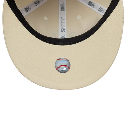 Pictured is this MLB Baseball Stitch New York Yankees Retro Crown 59FIFTY Fitted cap in Cream. 7