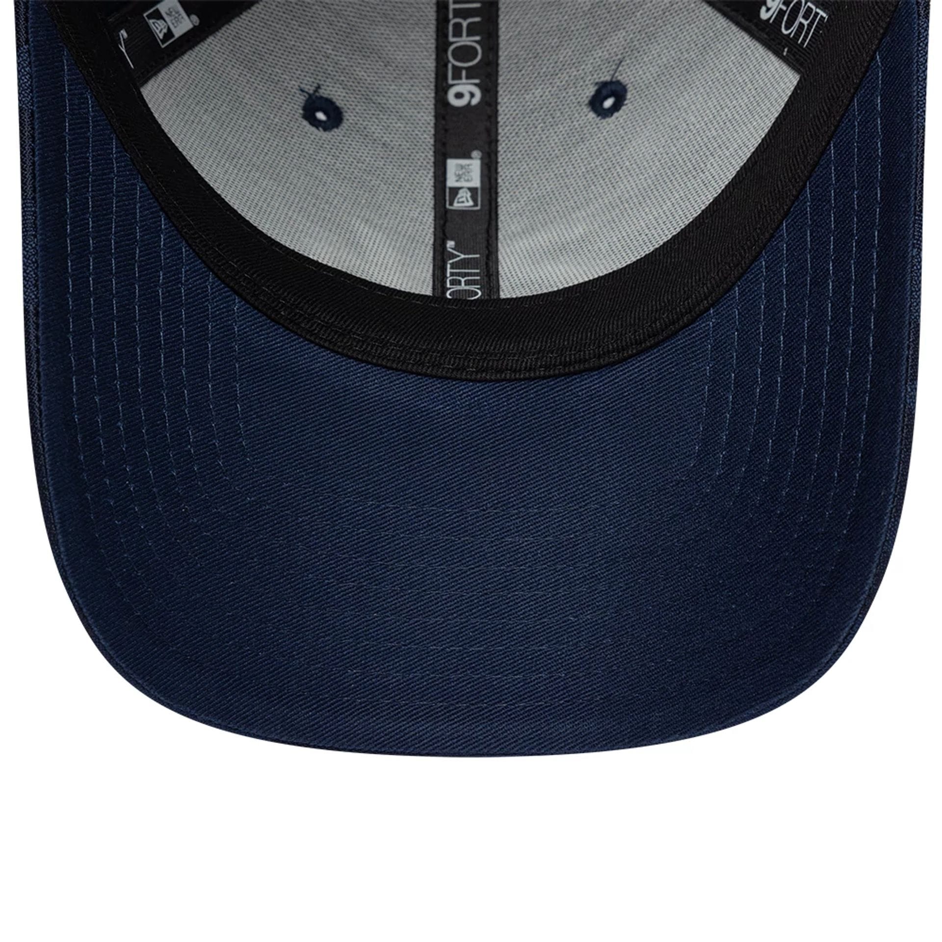 Pictured is this Camo 24HR Le Mans 9FORTY cap in dark blue. 5