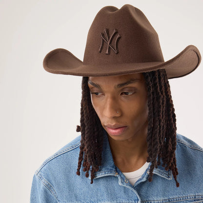 Pictured is this MLB New York Yankees Wide Brim Fedora Cowboy hat in dark brown. 2
