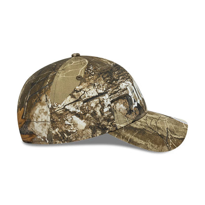 Pictured is this New Era Real Tree 9TWENTY cap in assorted print. 6