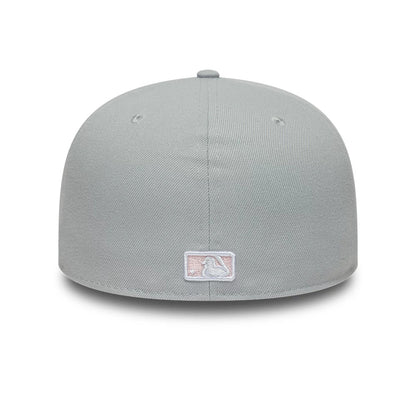 Pictured is this MLB Floral Outline New York Yankees 59FIFTY Fitted cap in grey. 5