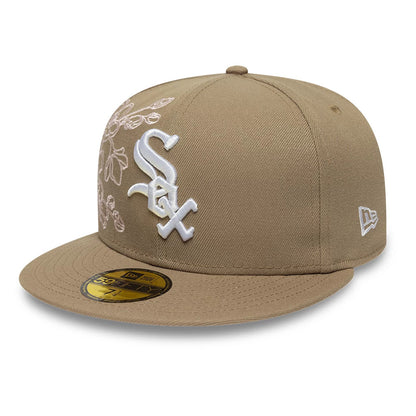 Pictured is this MLB Floral Outline Chicago White Sox 59FIFTY Fitted cap in beige. 4