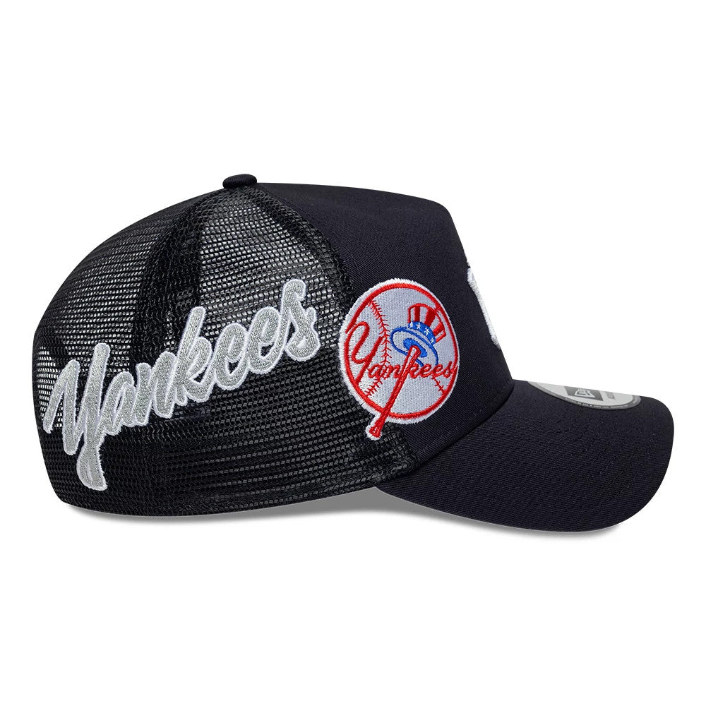 Pictured is this MLB Patch New York Yankees 9FORTY A-Frame Trucker cap in navy. 4