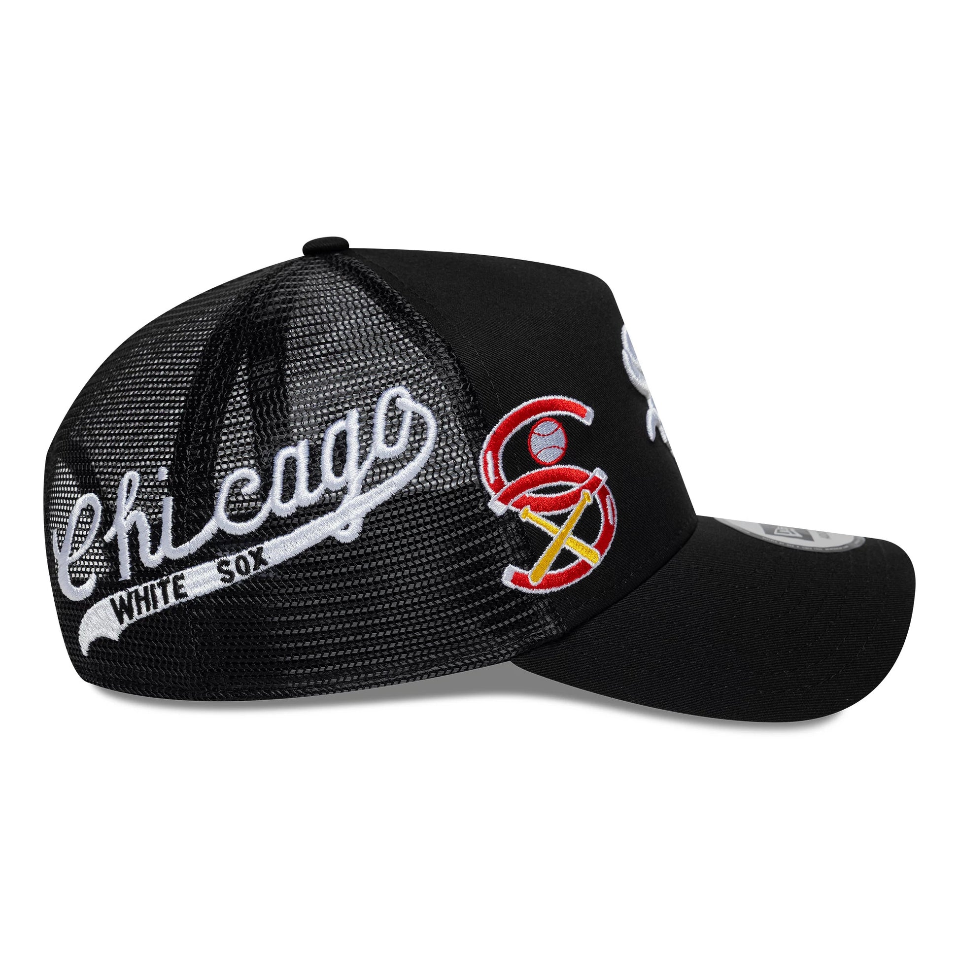 Pictured is this MLB Patch Chicago White Sox 9FORTY A-Frame Trucker cap in black. 11