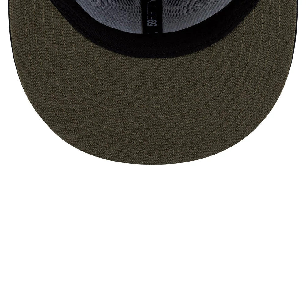 Pictured is this Roji Soccer 59FIFTY Fitted cap in black. 2