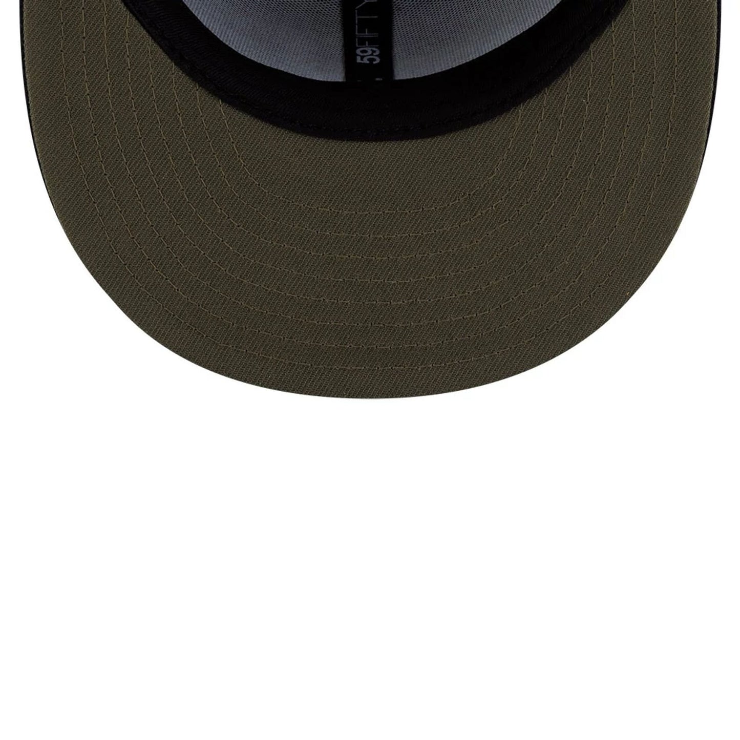 Pictured is this Roji Soccer 59FIFTY Fitted cap in black. 2