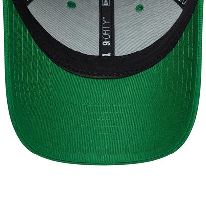 Pictured is this Lacoste X New Era 9FORTY cap in green. 7