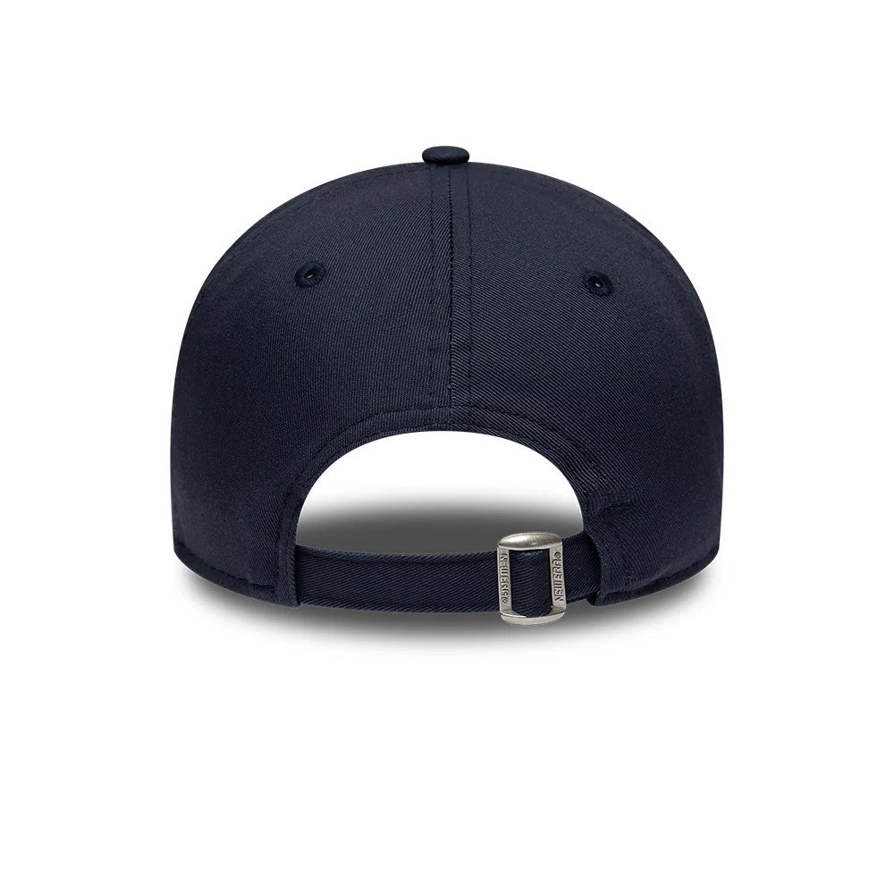 Pictured is this Lacoste X New Era 9TWENTY cap in dark blue. 4