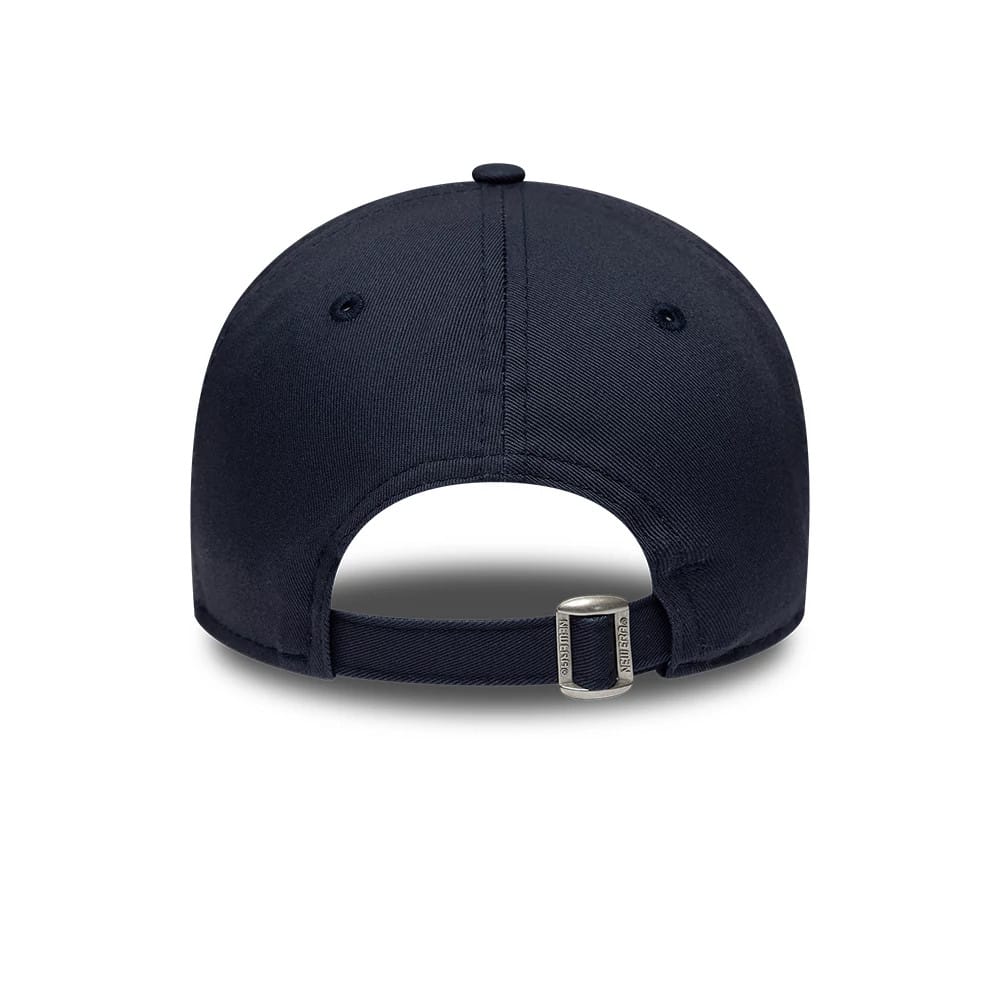 Pictured is this Lacoste X New Era 9TWENTY cap in dark blue. 4