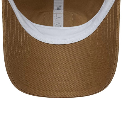 Pictured is this Lacoste X New Era 9TWENTY cap in beige. 5