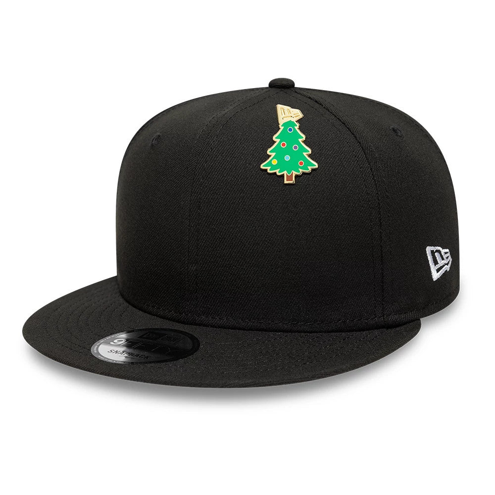 Pictured is this New Era Xmas Tree Pin Badge in open green. 2