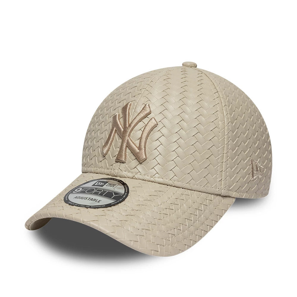 Pictured is this MLB PU Weave New York Yankees 9FORTY cap in light beige. 1